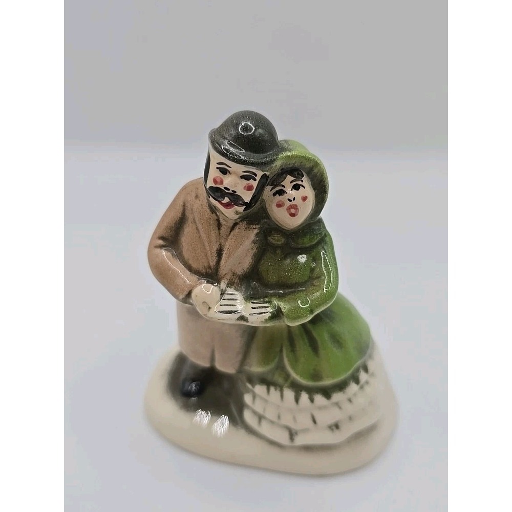 Vintage Mr USA - Ceramic Man & Woman Carrollers - Figurine Christmas Village